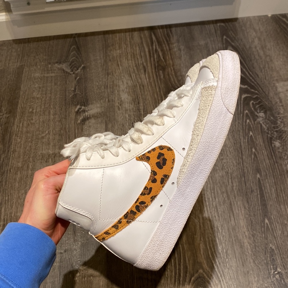 Nike high top blazers with cheetah swoosh